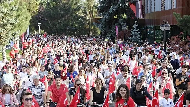 30 Ağustos'a armağan
