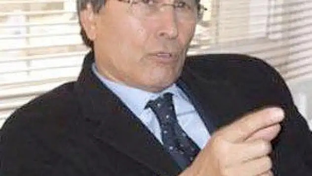"AHLAK ZABITASI KESİLİYORSUN!"
