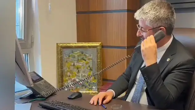AK Parti'de herkes bu telefonu konuşuyor! Dikkat, sizi ansızın arayabilir