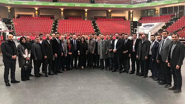 AK Parti'de o ilçede aday adayı patlaması!