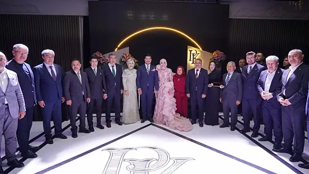 AK Parti Gençlik Kolları Başkanı Kemal Yiğit'in mutlu günü