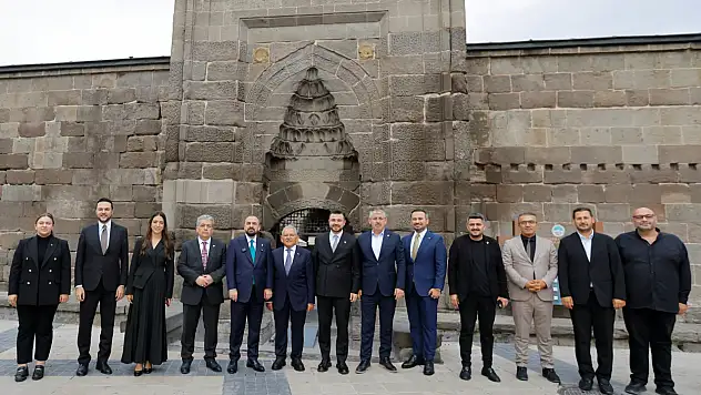 AK Parti heyeti Kayseri'de! Gastronomi, esnaf ve gençlik buluşması