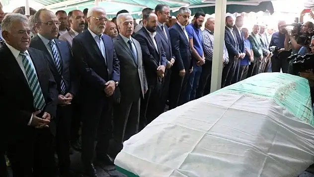 AK Parti Kayseri Milletvekili Elitaş'ın acı günü