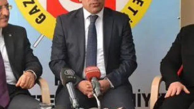 AK PARTİ MİLLETVEKİLİ ADAYLARINDAN GAZETECİLER CEMİYETİNE ZİYARET