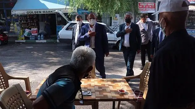 AK Parti'de bayramlaşma sürüyor...