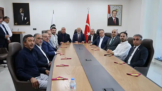 AK Partili Elitaş, Kayseri'de hangi iş adamları ile biraraya geldi
