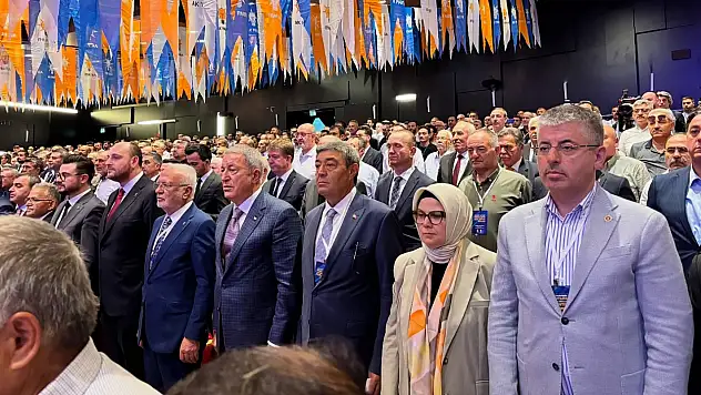 AK Partili isim hastaneye kaldırıldı! Sağlık durumu nasıl?