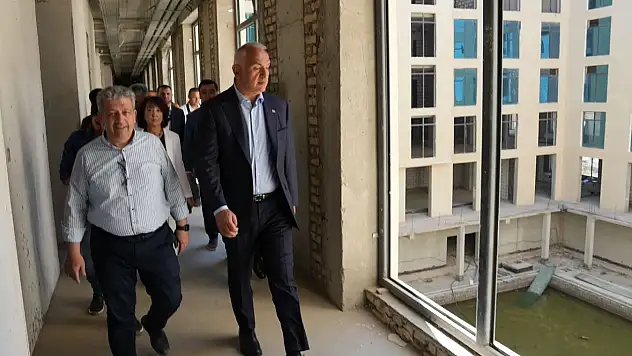 AK Partili vekil Bakan'la nereye gitti?