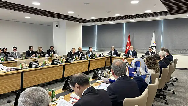 AK Partili vekil duyurdu: Hesapları görüşüyoruz!