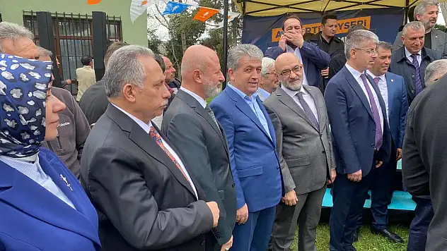 AK Partili vekil Özsoy: Yeniden gönüllere girmeye çalışmamız lazım