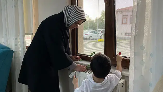 AK Partili vekilden 'Sevgi' ziyareti...