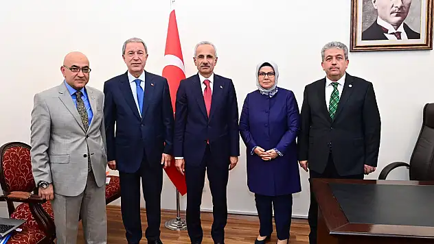 AK Partili vekillerden bir eksik 'Nöbetçi Bakan' çıkarması!