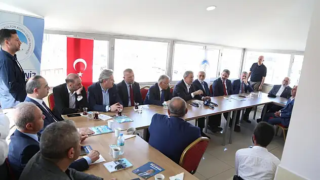 Akar ve Büyükkılıç'tan STK'lara 'bayram' ziyareti