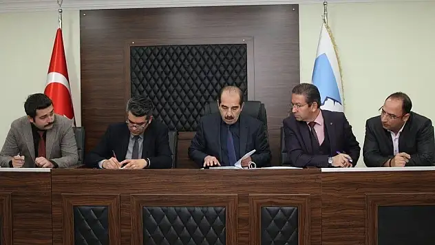 Akaryakıt alım ihalesi gerçekleştirildi