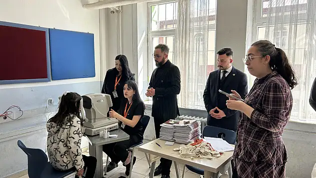 Akkışla'da öğrencilere sağlık taraması