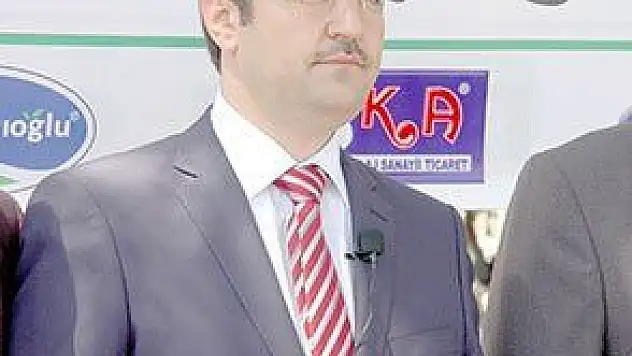 AKP'DE ADIGÜZEL Mİ KOLTUĞA OTURACAK?