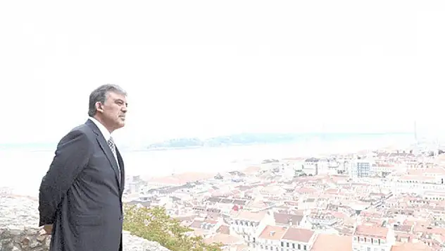 AKP'den Abdullah Gül'e 27 FETÖ sorusu
