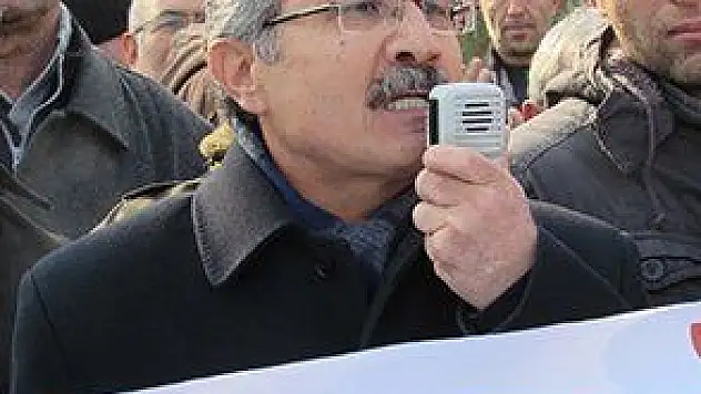 &quotAKP ELİNİ ÇOCUĞUMDAN ÇEK!&quot