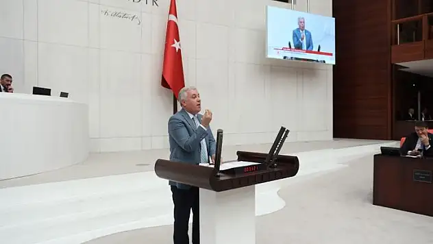 'AKP kadar etkili bir doğum kontrol yöntemi görmedim'