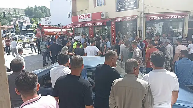Akrabalar arasında çıkan kavgada ortalık savaş alanına döndü: 2'si ağır 5 yaralı