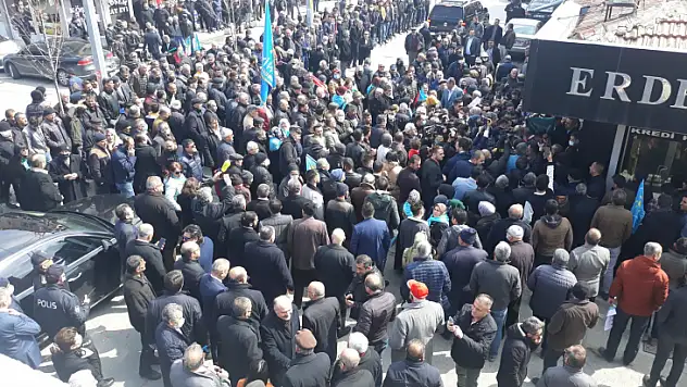 Akşener'e o ilçede coşkulu karşılama...