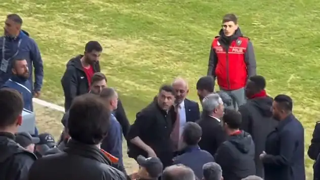 Ali Çamlı: Öpüştük, sarıldık… Sorun yok!