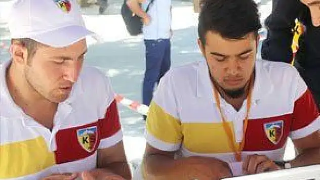 ALKIŞLAR KAPALI KALE'YE