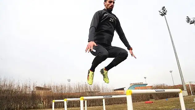 Alpay Çelebi gün sayıyor