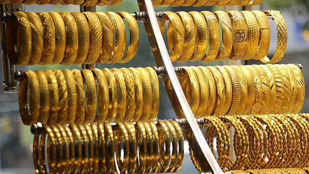 Altın piyasası hafta sonuna nasıl başladı?