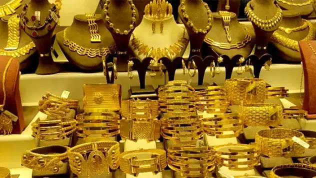 Altın piyasası haftaya nasıl başladı?