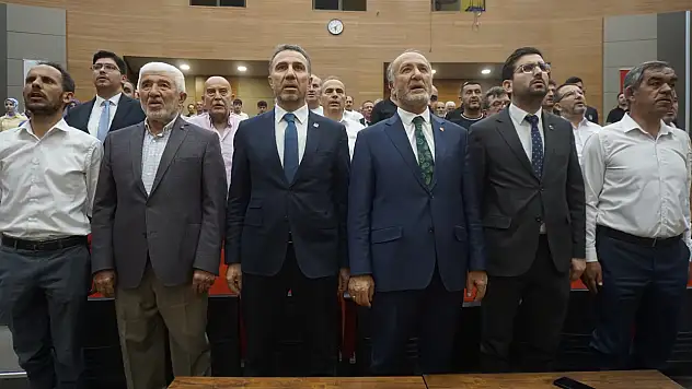 Altun: Saadet Partisi gündem belirliyor