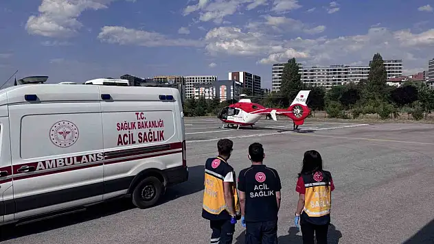 Ambulans helikopter ile Pınarbaşı'ndan ERÜ'ye getirildi