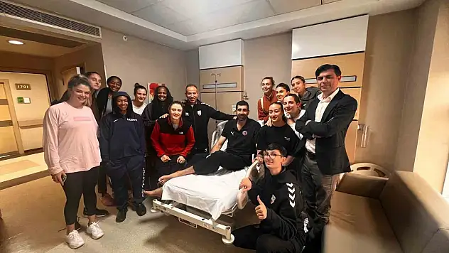 Genel Menajeri Solak'a ziyaret