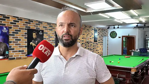 Amerikan bilardosu sanılıyor ama o farklı: Kayseri'de snooker tutkusu büyüyor