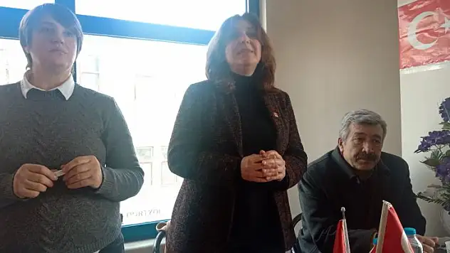 'Ankara'da Bakanlı poz veren, caka satan çok, ama Kayseri'de elde yok, avuçta yok!'