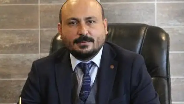 Anneler, karşılıksız sevginin ve özverinin simgesidir