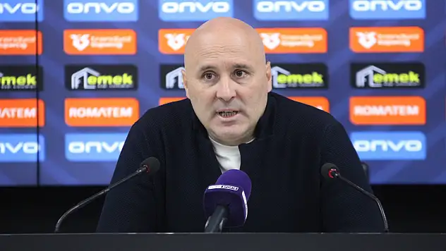 Antalyaspor Teknik Direktörü'nden mağlubiyet sonrası açıklama!