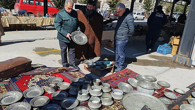 Antikaseverler Talas'ta buluşuyor