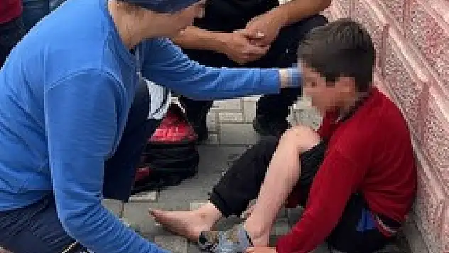 Aracın çarptığı çocuk, ambulanstan kaçtı