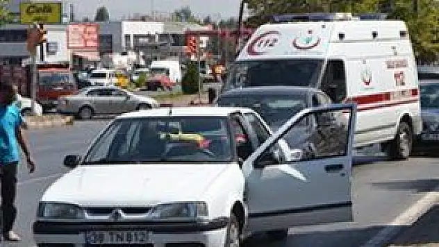 7 ARACIN KARIŞTIĞI ZİNCİRLEME TRAFİK KAZASI: 1 YARALI