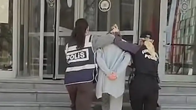 Aranan şahıs sakladığı adreste yakalandı!