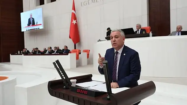Arık: Hayali Türkiye Cumhuriyeti'ni yıkmak olan yapının başı ile hangi milli güvenlik konusunu ele aldınız?