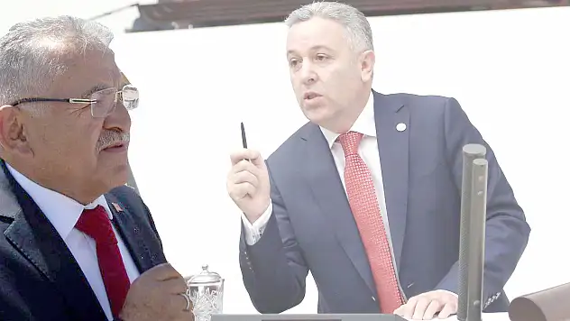 ARIK'TAN BÜYÜKKILIÇ'A VİLLA PARSELİ SORUSU: 221  PARSELİ KİMLER ALDI, KİMLERE SATTI?
