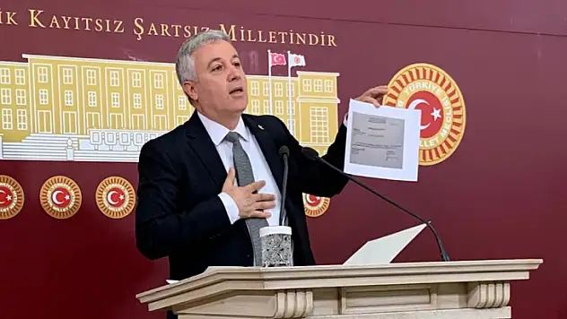 Arık'tan, Koronavirüse yakalanan Tamer'le ilgili dikkat çeken açıklama
