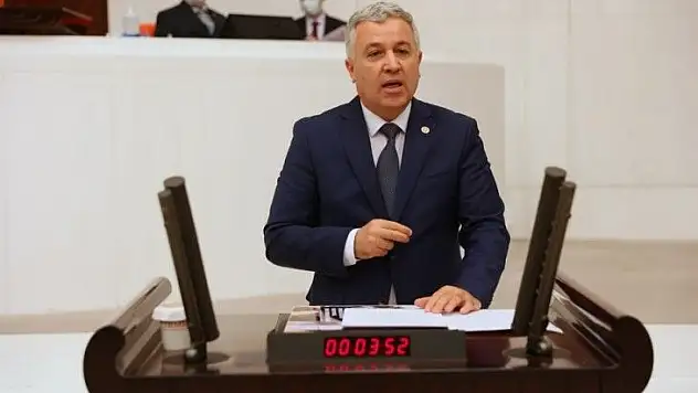 Arık'tan Özhaseki'ye yanıt: 3-5 oy için teröristten medet ummadık!