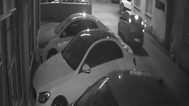 'Beni eve bırakmadılar' dedi, otomobil çaldı!