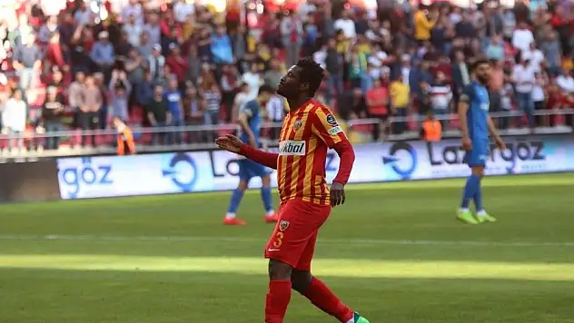 Asamoah, gollerine antrenmanda da devam etti