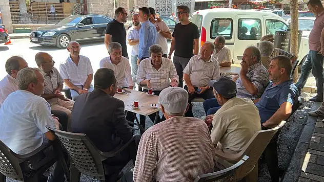 Ataş:  İlçelere Vali'yi yanlarına alarak gidiyorlar, tek başına gidemiyorlar…