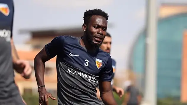 Attamah milli takıma gitti