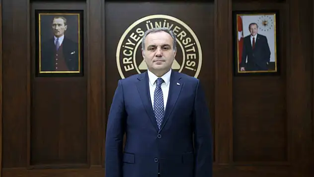 Gençler geleceğini planlıyor: AÜB fuarları başlıyor